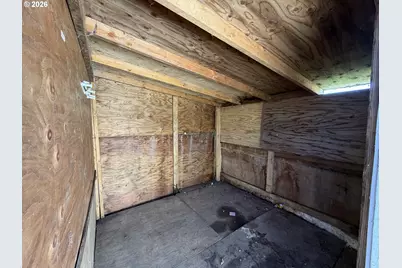 1386 Airway Ave, Sutherlin, OR 97479 - Photo 33