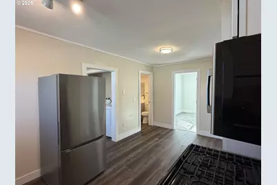 1386 Airway Ave, Sutherlin, OR 97479 - Photo 13