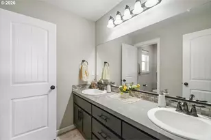 2105 NE Summit Dr, Albany, OR 97321 - Photo 31