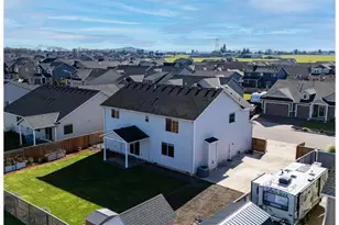 2105 NE Summit Dr, Albany, OR 97321 - Photo 43