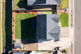 2105 NE Summit Dr, Albany, OR 97321 - Photo 45