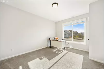 2105 NE Summit Dr, Albany, OR 97321 - Photo 9