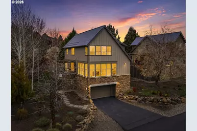 224 Volunteer Park Ln, Redmond, OR 97756 - Photo 1