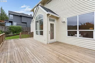 9739 NW Maring Dr, Portland, OR 97229 - Photo 39