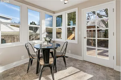 7614 SE Taylor St, Portland, OR 97215 - Photo 19