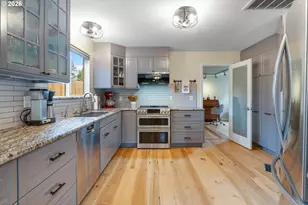 20 SW 143rd Ave, Beaverton, OR 97006 - Photo 9