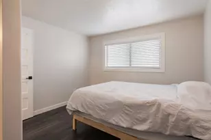 1320 NE 17th St, Gresham, OR 97030 - Photo 27