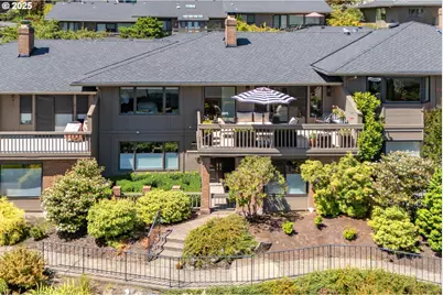 40 Condolea Ct, Lake Oswego, OR 97035 - Photo 37