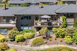 40 Condolea Ct, Lake Oswego, OR 97035 - Photo 37