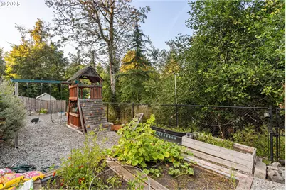 9488 SE Grace Cir, Happy Valley, OR 97086 - Photo 43