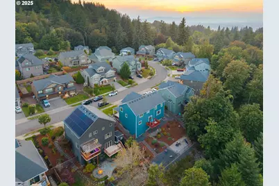 9488 SE Grace Cir, Happy Valley, OR 97086 - Photo 47