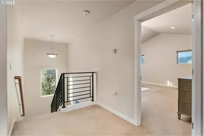 9488 SE Grace Cir, Happy Valley, OR 97086 - Photo 15