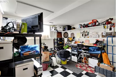 275 SW Towle Ave, Gresham, OR 97080 - Photo 11