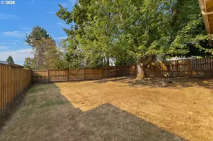 4835 Bonnet Dr, West Linn, OR 97068 - Photo 33