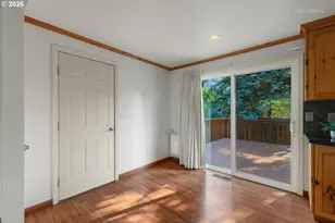 4835 Bonnet Dr, West Linn, OR 97068 - Photo 15