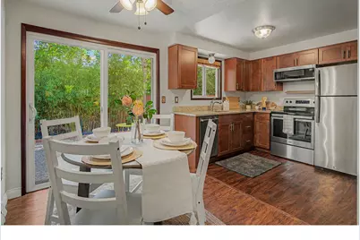 9649 SW Davies Rd, Beaverton, OR 97008 - Photo 7