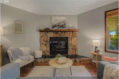 9649 SW Davies Rd, Beaverton, OR 97008 - Photo 5
