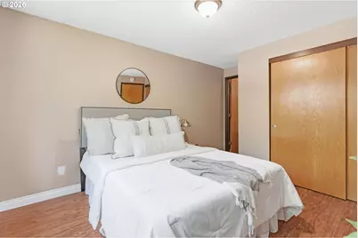 9649 SW Davies Rd, Beaverton, OR 97008 - Photo 15