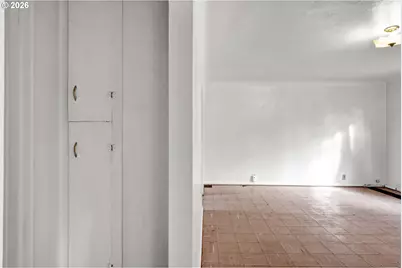 930 1st St, Springfield, OR 97477 - Photo 19