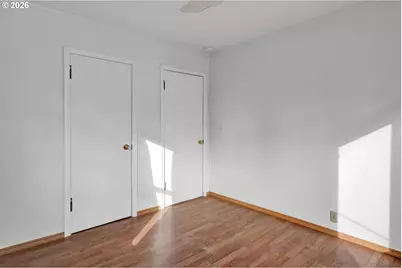 930 1st St, Springfield, OR 97477 - Photo 21