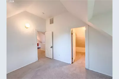 1710 NW Hoyt St, Portland, OR 97209 - Photo 7