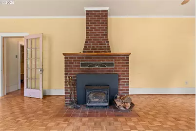 83015 Peninsula Rd, Fall Creek, OR 97438 - Photo 13