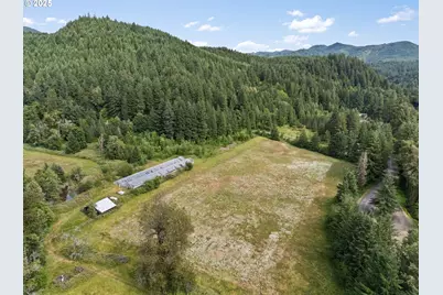 83015 Peninsula Rd, Fall Creek, OR 97438 - Photo 33