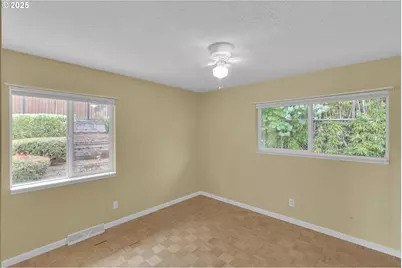 3110 NE Bryant St, Portland, OR 97211 - Photo 23