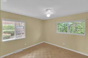 3110 NE Bryant St, Portland, OR 97211 - Photo 23