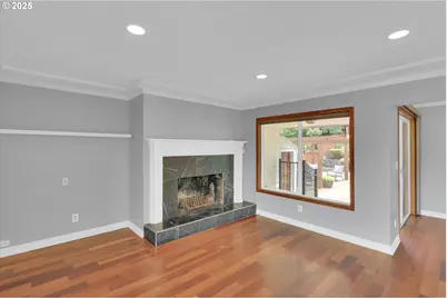 3110 NE Bryant St, Portland, OR 97211 - Photo 9