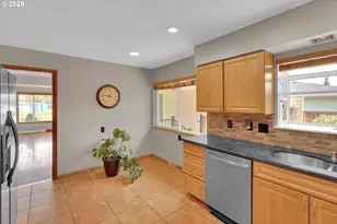 3110 NE Bryant St, Portland, OR 97211 - Photo 15