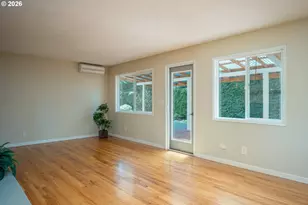 124 NE Lincoln Ct, Hillsboro, OR 97124 - Photo 17