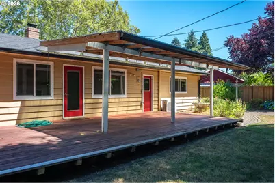124 NE Lincoln Ct, Hillsboro, OR 97124 - Photo 45