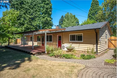 124 NE Lincoln Ct, Hillsboro, OR 97124 - Photo 37