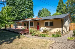 124 NE Lincoln Ct, Hillsboro, OR 97124 - Photo 37