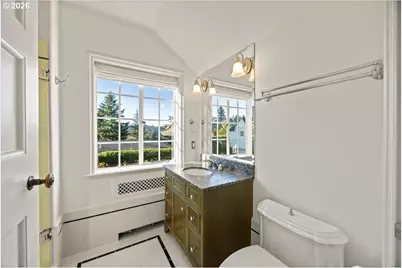 1840 SW Hawthorne Ter, Portland, OR 97201 - Photo 41
