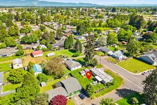 1596 W 10th Ave, Junction City, OR 97448 - Photo 13