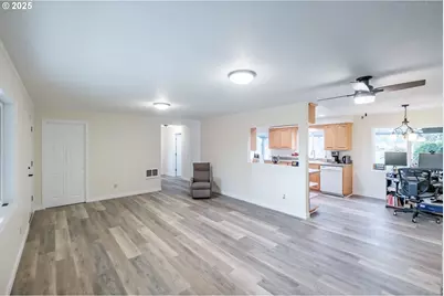 40235 Rainbow Dr, Scio, OR 97374 - Photo 25