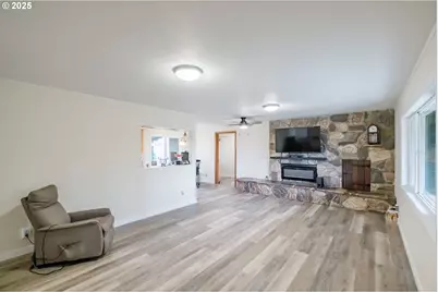 40235 Rainbow Dr, Scio, OR 97374 - Photo 23