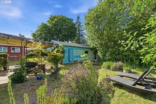 8703 NE Sacramento St, Portland, OR 97220 - Photo 27