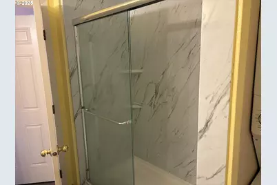 15072 NW Central Dr #406, Portland, OR 97229 - Photo 15