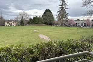 15072 NW Central Dr, Portland, OR 97229 - Photo 19