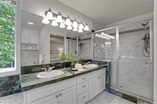 9583 NW Randall Ln, Portland, OR 97229 - Photo 17