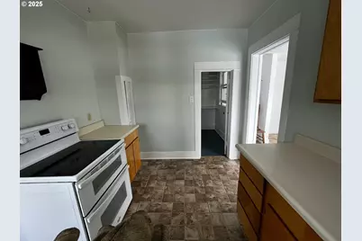 604 SW 2nd St, Enterprise, OR 97828 - Photo 9