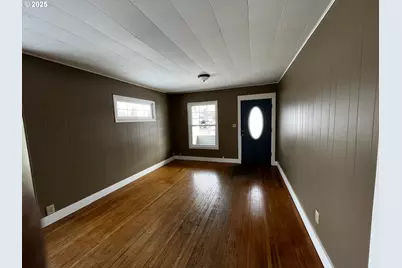 604 SW 2nd St, Enterprise, OR 97828 - Photo 5