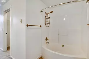 15050 SW Mallard Dr, Beaverton, OR 97007 - Photo 17