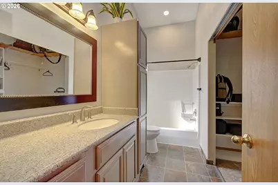 10517 NE 45th Ave, Vancouver, WA 98686 - Photo 19