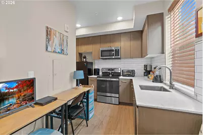 1801 N Rosa Parks Way #102, Portland, OR 97217 - Photo 13