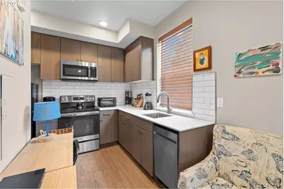 1801 N Rosa Parks Way #102, Portland, OR 97217 - Photo 11