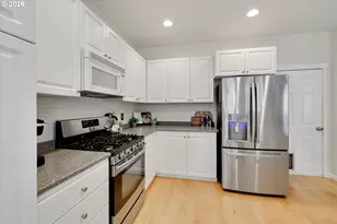 5584 NE Caddis Dr, Hillsboro, OR 97124 - Photo 11